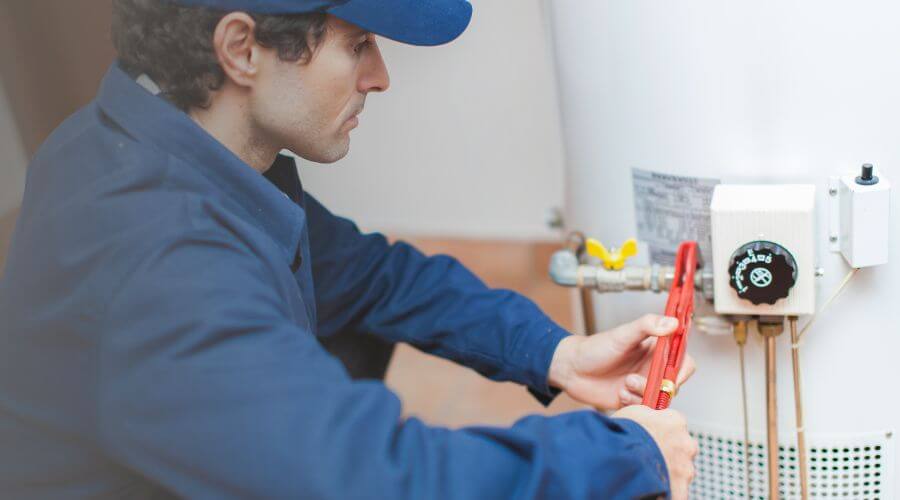 Professional Tankless Water Heater Installation in Huron, TN